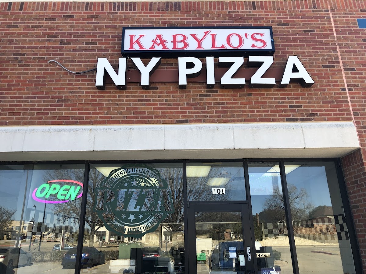 Kabylo's Pizza By The Slice